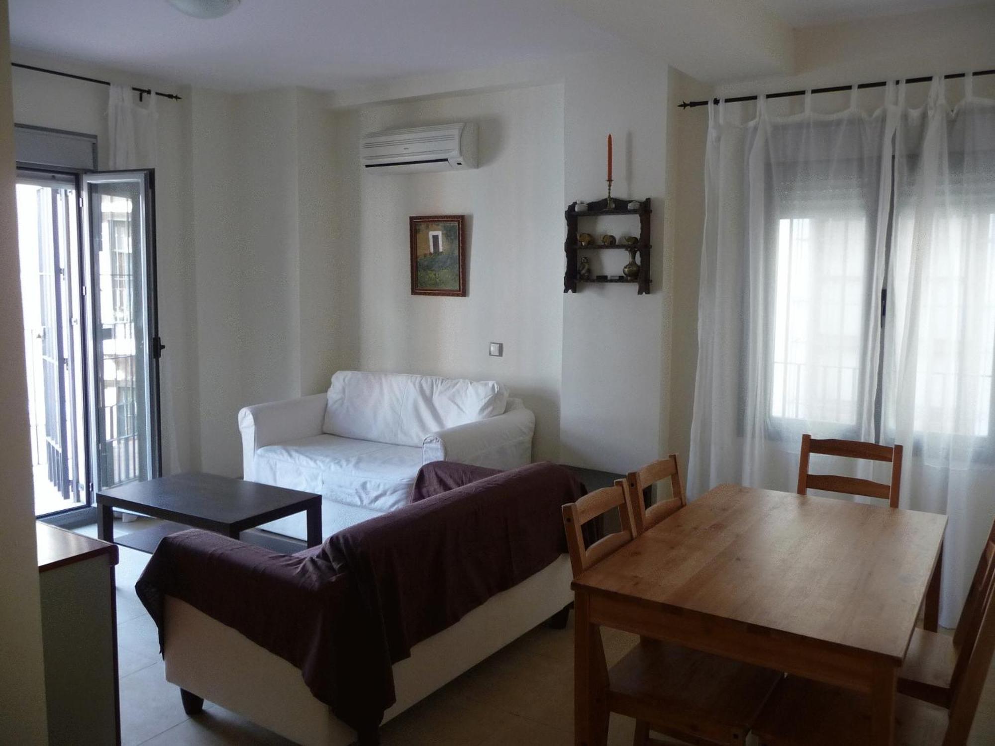 Apartamentos Turisticos La Encarnacion Севилья Экстерьер фото