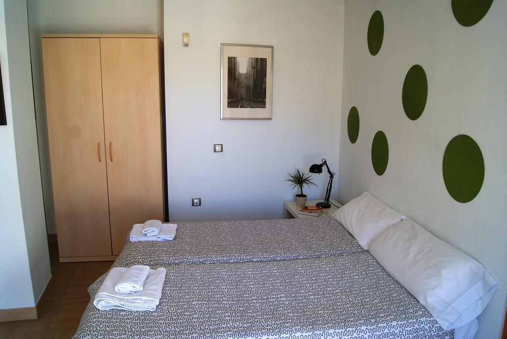 Apartamentos Turisticos La Encarnacion Севилья Экстерьер фото