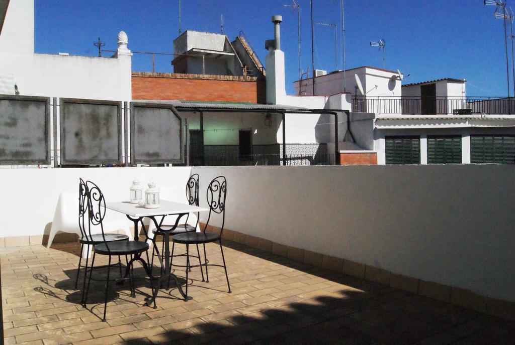 Apartamentos Turisticos La Encarnacion Севилья Экстерьер фото
