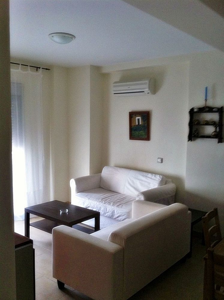 Apartamentos Turisticos La Encarnacion Севилья Экстерьер фото